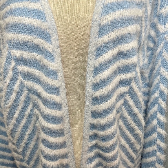 Womens SugarLips Cheshire Chevron Eyelash Cardigan - Picture 5 of 11